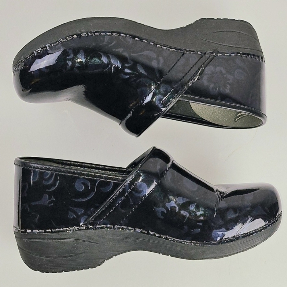 Dansko XP 2.0 Leather Shiny Black Blue Floral Print Professional Comfort Clog - Picture 10 of 16